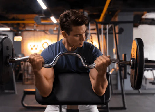 Magnum - Essentials Whey 100+ (Original) ©